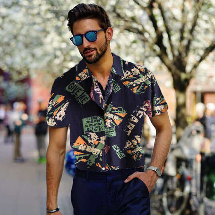 Men’s Vintage Letter Print Shirt short sleeve design